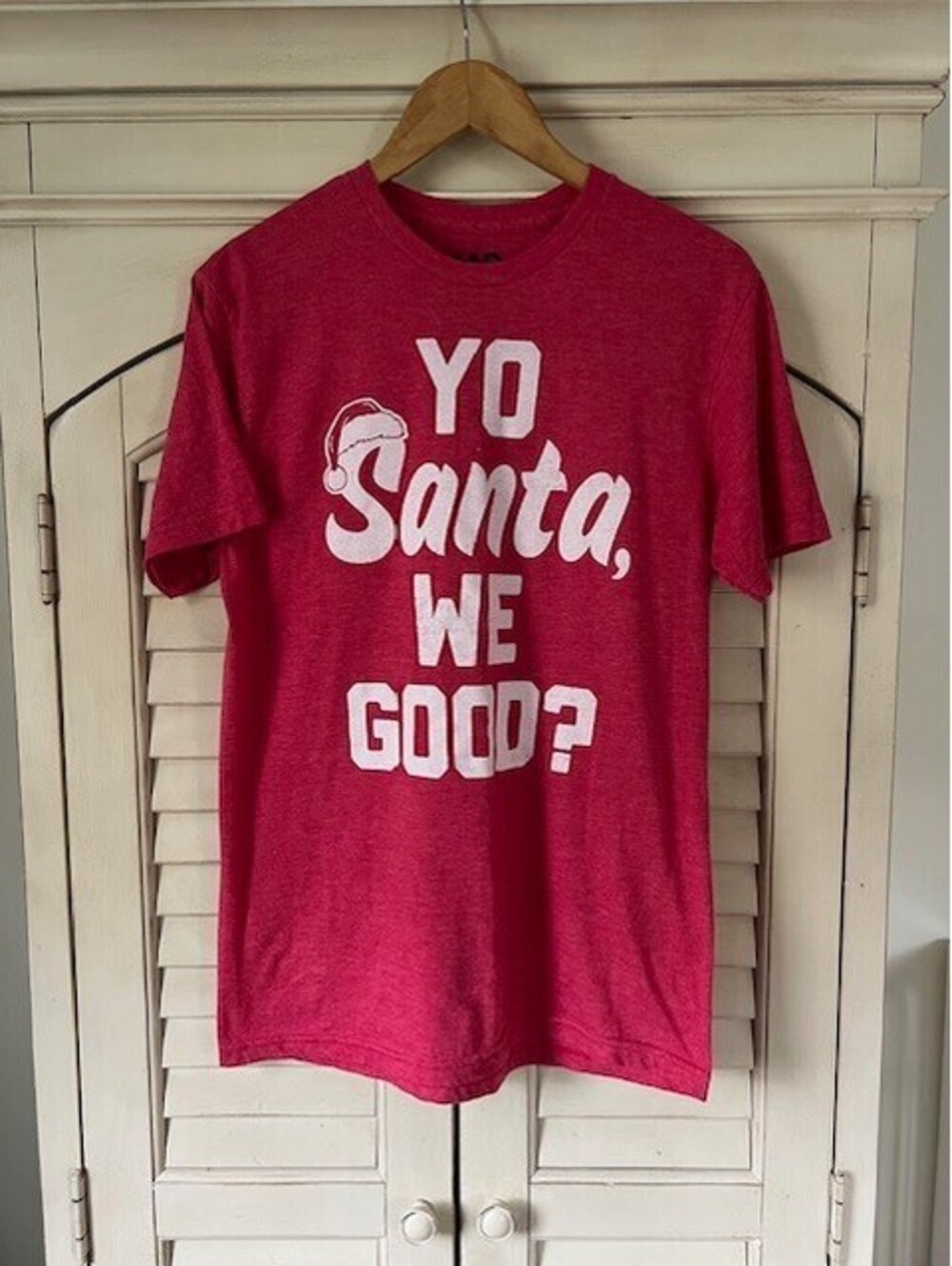 HOLIDAY Mad Engine "Yo Santa, We Good?" Holiday T-Shirt - Medium